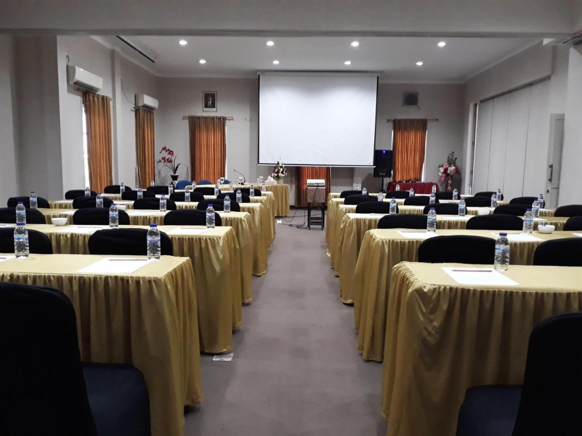 סוראבאיה Country Heritage Hotel מראה חיצוני תמונה