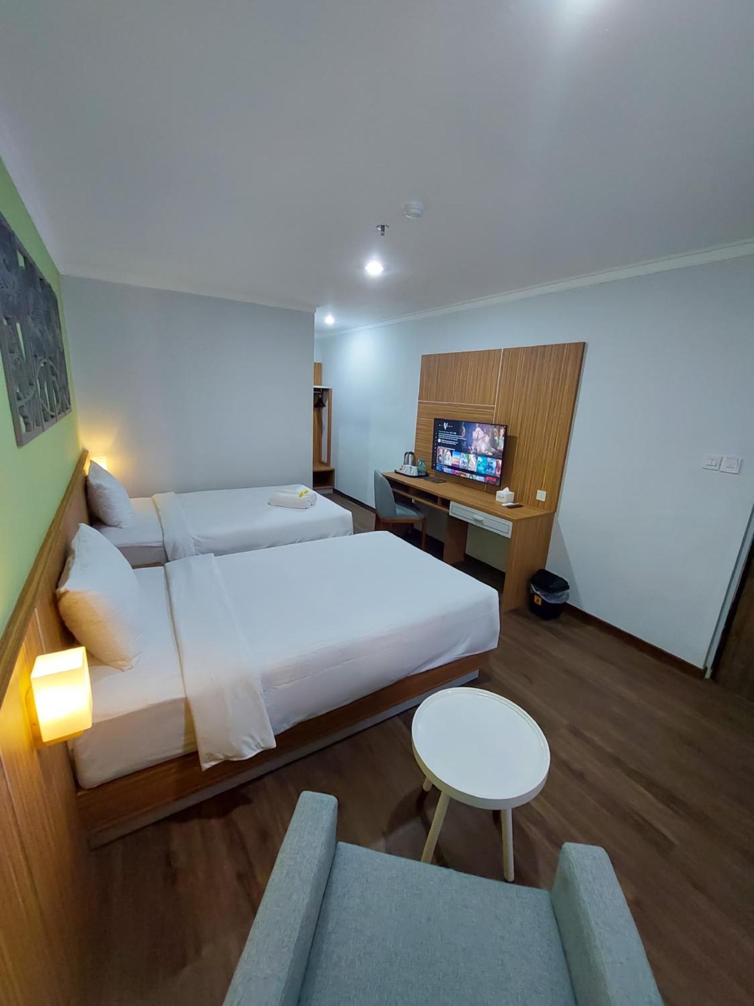 סוראבאיה Country Heritage Hotel מראה חיצוני תמונה